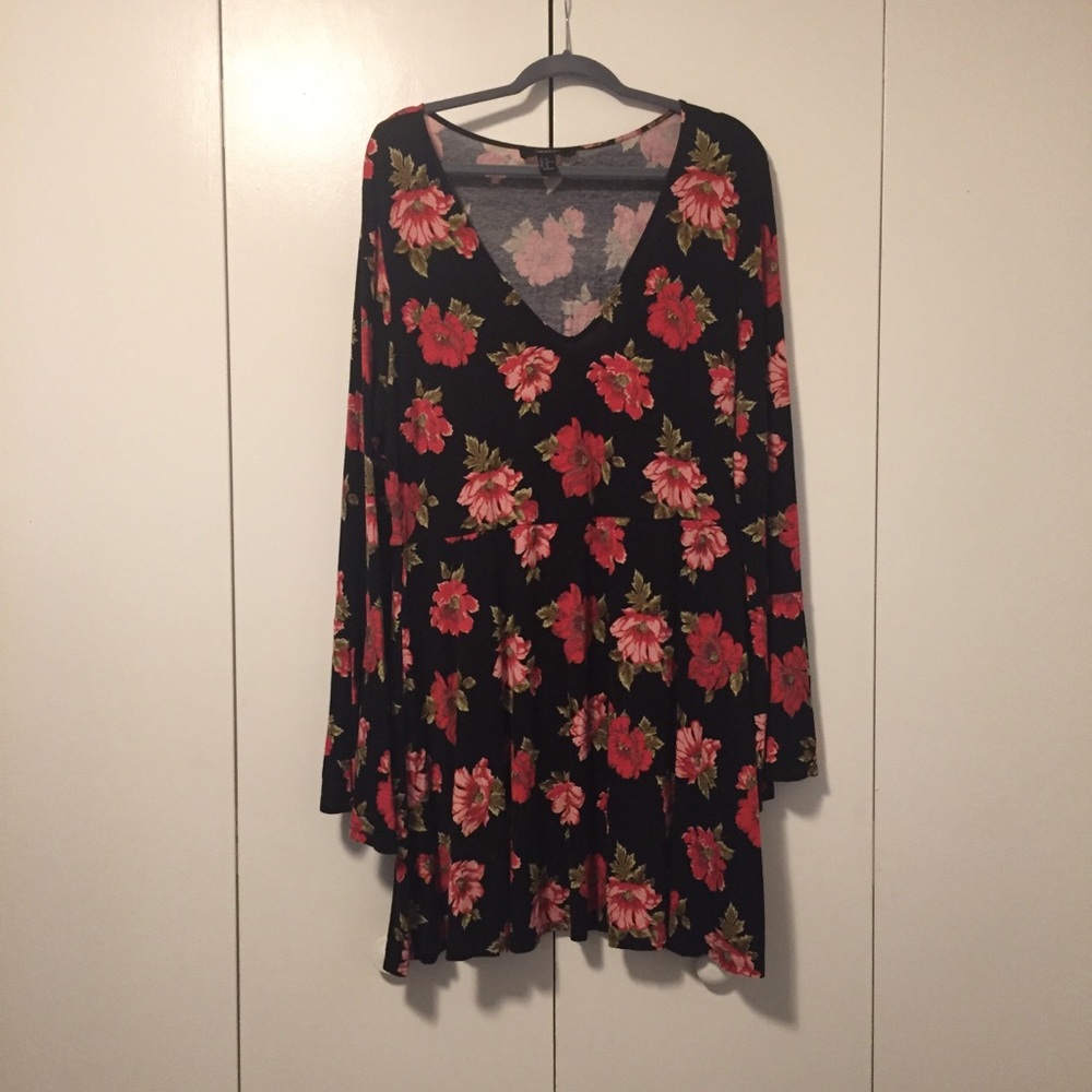 Forever21+ Bell Sleeve Dress
